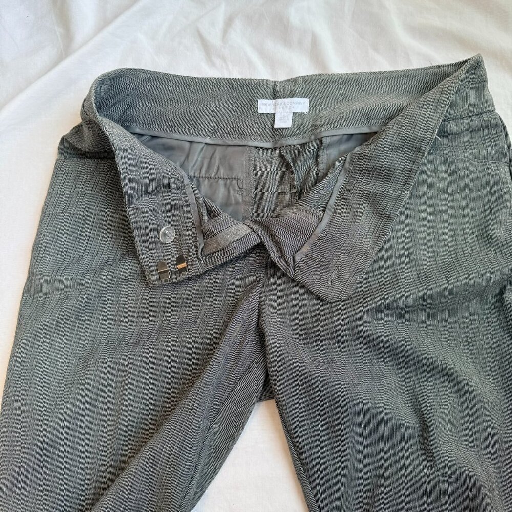 NY&Co Stretch Dress Pants – Petite 4 – Gray Pinstripe